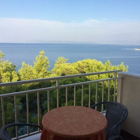Apartment Kastel
